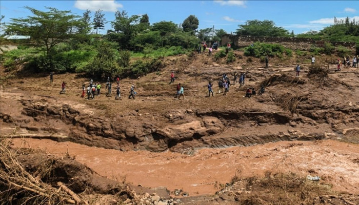 কেনিয়ায় ভূমিধসে ২১ জনের মৃত্যু