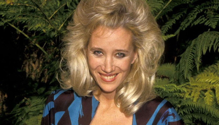 অস্কার মনোনীত অভিনেত্রী স্যালি কার্কল্যান্ড মারা গেছেন