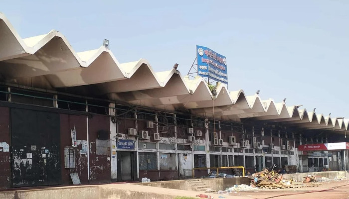 শাহজালাল বিমানবন্দরে চুরির ২০ দিন পর ভাঙা ভল্টেই ফিরলো অস্ত্র