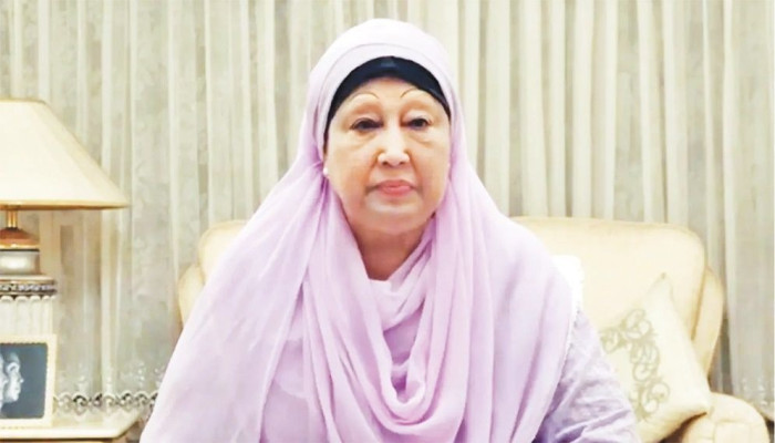 সিসিইউতে নিবিড় পর্যবেক্ষণে খালেদা জিয়া, দেশজুড়ে দোয়া-প্রার্থনা