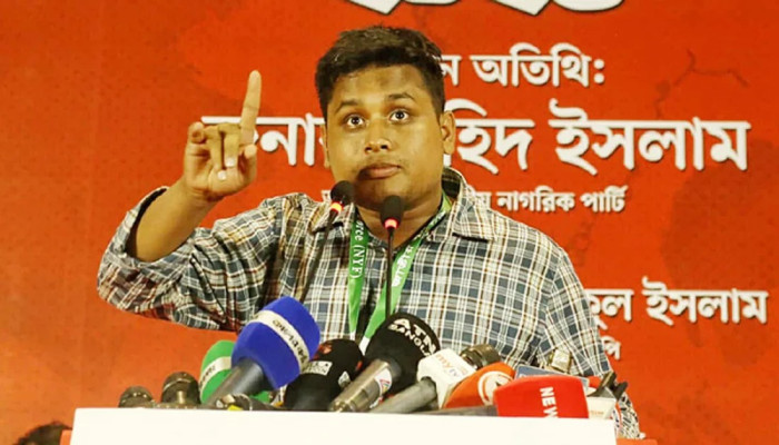 নেতৃত্বের ফয়সালা আসমান থেকে আসে: হাসনাত