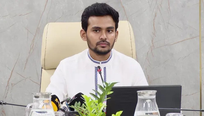 ভোট করবেন আসিফ, কূটনৈতিক পাসপোর্ট জমা; তবে পদত্যাগ কবে— উত্তর দেননি