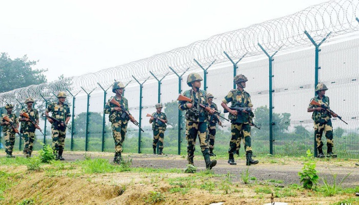 বাংলাদেশ সীমান্তে ভারত ৮০ শতাংশ এলাকায় কাঁটাতারের বেড়া স্থাপন করেছে