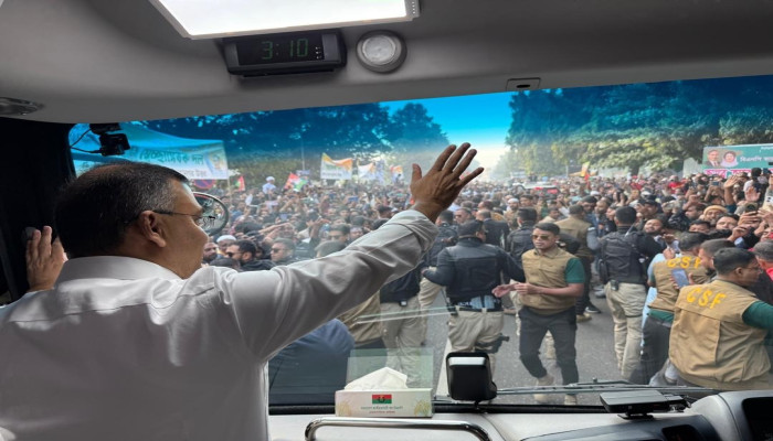 ১৯ বছর পর বাবার সমাধিস্থলে যাচ্ছেন তারেক রহমান