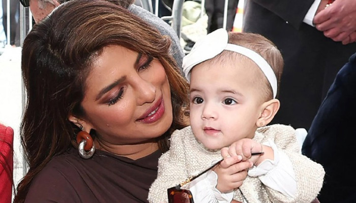 একমাত্র মেয়েকে নিয়ে জীবনের কঠিন অধ্যায় নিয়ে মুখ খুললেন প্রিয়াঙ্কা