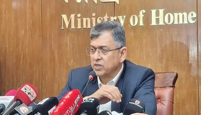 জুলাই সনদের প্রতি শতভাগ অঙ্গীকারাবদ্ধ সরকার: স্বরাষ্ট্রমন্ত্রী