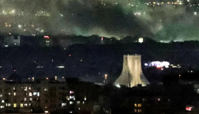 তেহরানে রাতভর যুক্তরাষ্ট্র–ইসরায়েলের ভয়াবহ বোমাবর্ষণ