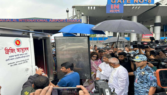 সৌদিতে ইরানের হামলায় নিহত মোশাররফের মরদেহ দেশে এসেছে