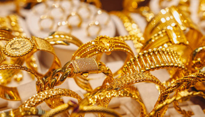 সাতসকালে ৬৫৯০ টাকা কমলো স্বর্ণের দাম, ভরি কত?