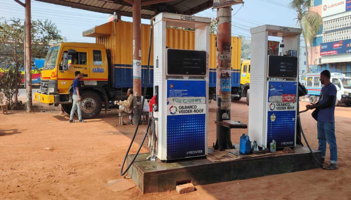 দেশের সব পেট্রোল পাম্পে ‘ট্যাগ অফিসার’ নিয়োগের সিদ্ধান্ত