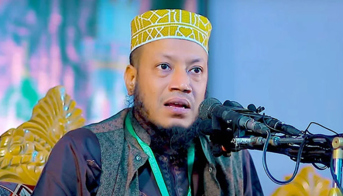 জামায়াত এমপি আমির হামজার বিরুদ্ধে ১০০ কোটি টাকার মানহানি মামলা