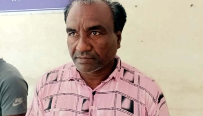 ভাত রান্নায় দেরি হওয়ায় স্ত্রীর গায়ে গরম মাড়, স্বামী গ্রেপ্তার