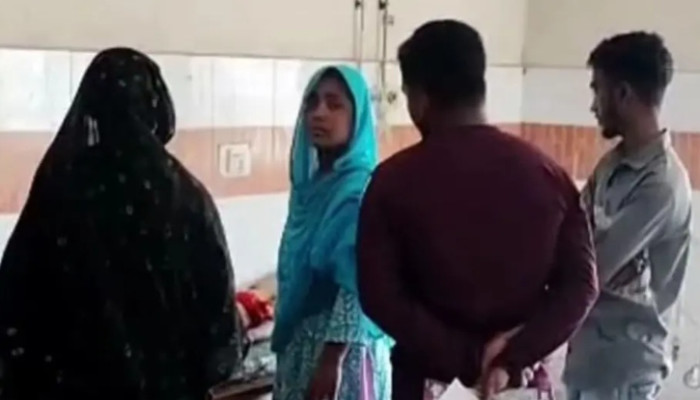 গলায় ট্যাবলেট আটকে প্রাণ গেলো দেড় বছরের শিশুর