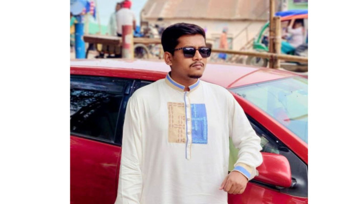 গাড়ি শোডাউন বিতর্কে পদ হারালেন ছাত্রদল নেতা