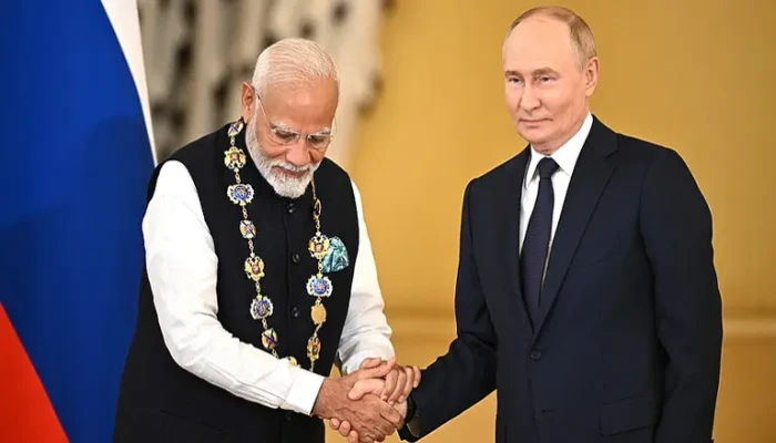 প্রতিরক্ষা চুক্তি বাস্তবায়ন শুরু করেছে ভারত-রাশিয়া