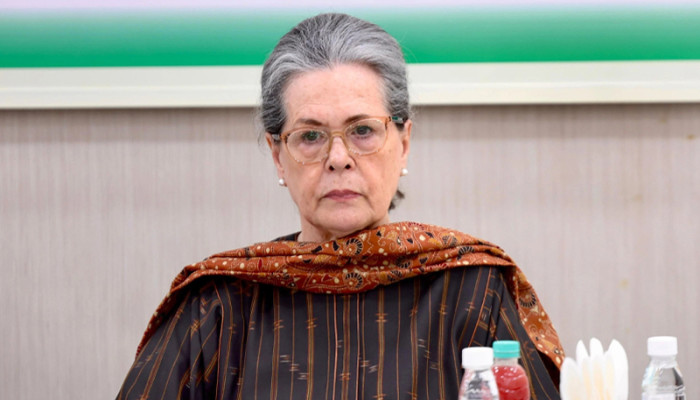 সোনিয়া গান্ধী হাসপাতালে ভর্তি, করা হবে অস্ত্রোপচার
