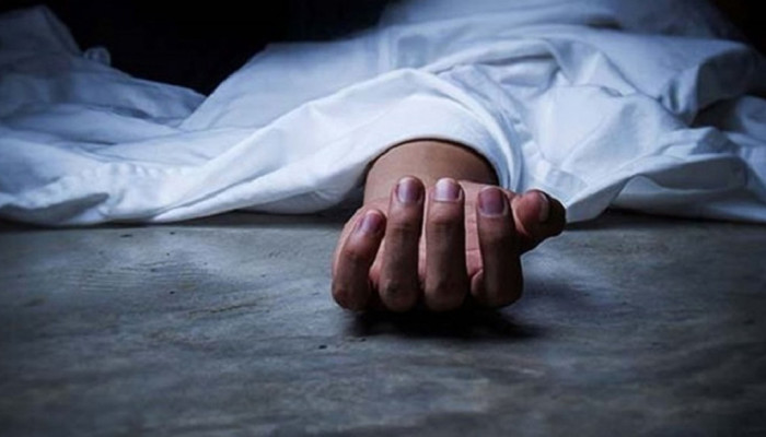 বাড্ডায় কাভার্ডভ্যানের ধাক্কায় অটোরিকশা চালকের মৃত্যু