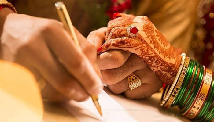 বিয়ে না করলেই বাড়ে ক্যান্সারের ঝুঁকি