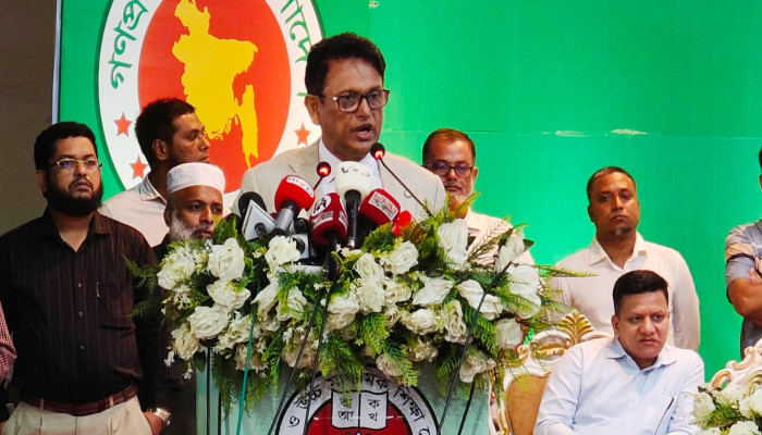 নকল পেলে প্রতিষ্ঠান প্রধানকে আইনের আওতায় আনব: শিক্ষামন্ত্রী