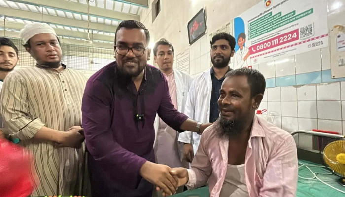 অভ্যুত্থানের চেতনায় বৈষম্যহীন দেশ গড়ার প্রত্যয় ছাত্রদল নেতা ডা. আউয়ালের