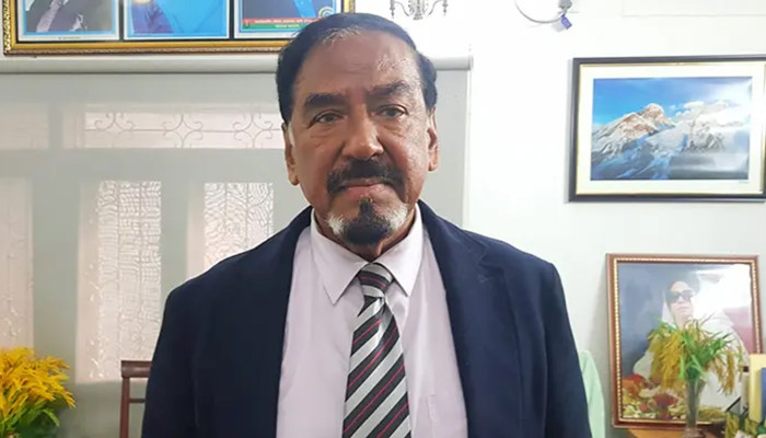ভারপ্রাপ্ত রাষ্ট্রপতি হলেন হাফিজ উদ্দিন আহমদ