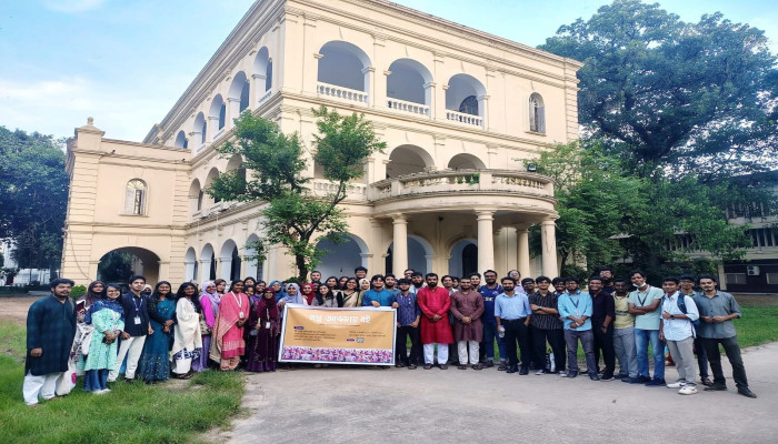 বিভিন্ন বিশ্ববিদ্যালয়ের শিক্ষার্থীদের অংশগ্রহণে সাহিত্য আড্ডা