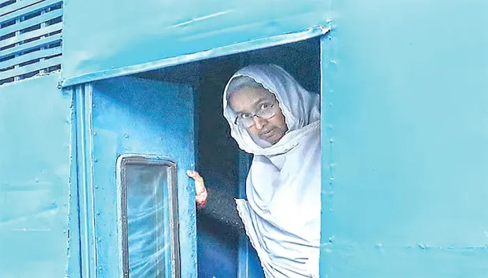 ১২ ঘণ্টার জন্য প্যারোলে মুক্তি পেয়েছেন দীপু মনি