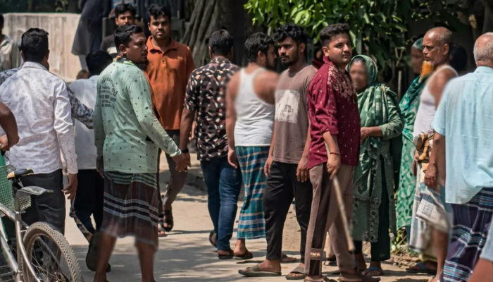 সোনারগাঁয়ে জমি নিয়ে রক্তক্ষয়ী সংঘর্ষ, নারীসহ আহত ১০