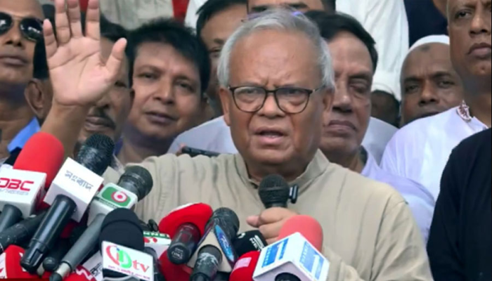 হাসিনার ষড়যন্ত্রে সায় দিচ্ছে দেশের ‘গুপ্ত’ বাহিনী: রিজভী