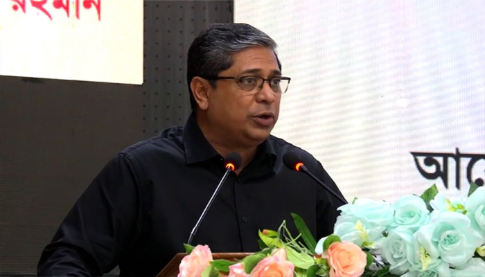 ২০৩০ সালের মধ্যে ২৪ হাজার মেগাওয়াট সৌর বিদ্যুৎ উৎপাদন করতে চাই: এলজিআরডি প্রতিমন্ত্রী