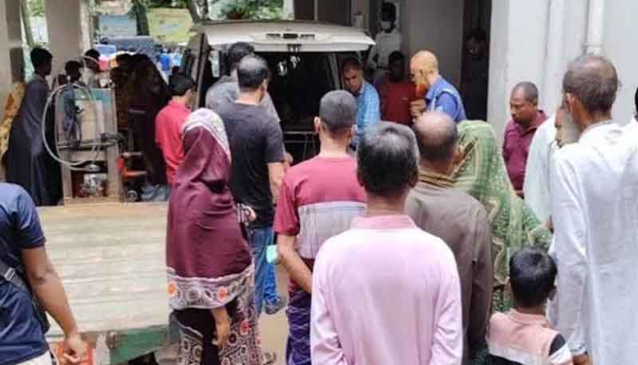 চোর সন্দেহে গণপিটুনিতে নিহত ১, খালে ঝাঁপ দিয়ে নিখোঁজ আরেকজন