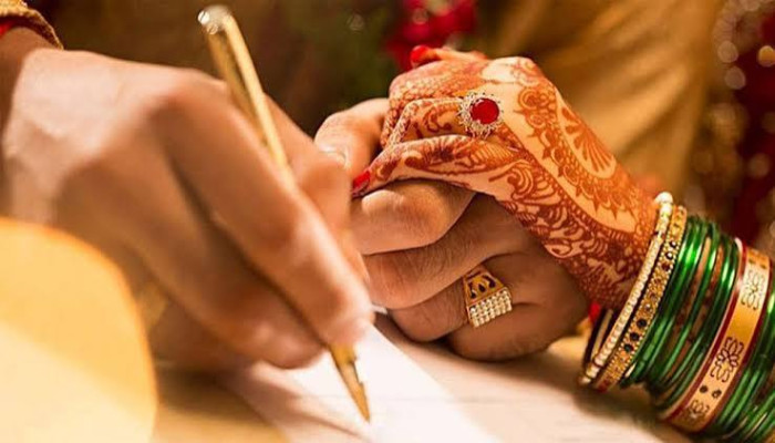 বিয়ে করতে অনেকেই ভয় পায় কেন?