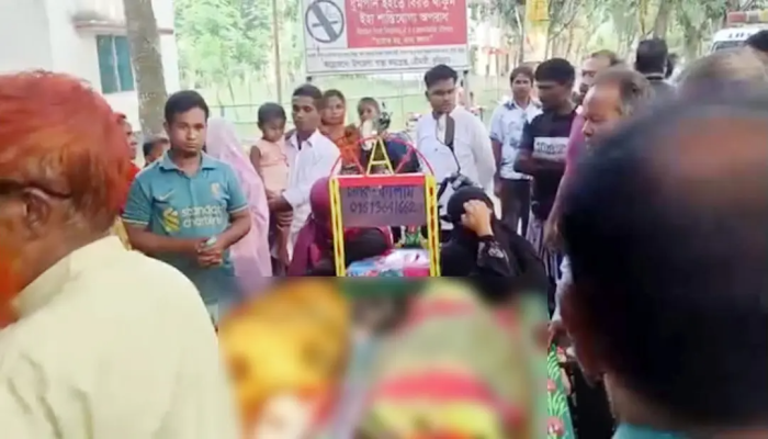 কুড়িগ্রামে ট্রাকচাপায় ইজিবাইকের ৫ যাত্রী নিহত