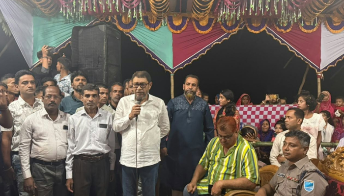 দুর্গাপূজার নিরাপত্তায় সরকার প্রয়োজনীয় সব ব্যবস্থা নিয়েছে: স্বাস্থ্যমন্ত্রী